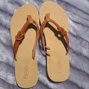 Flojos tan leather flipflops ladies 10